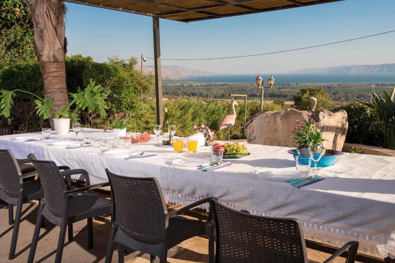 כחול ירוק בכפר Villa Had Nes Buitenkant foto